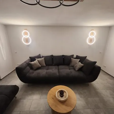 Apartment Am Suedhang 2 *